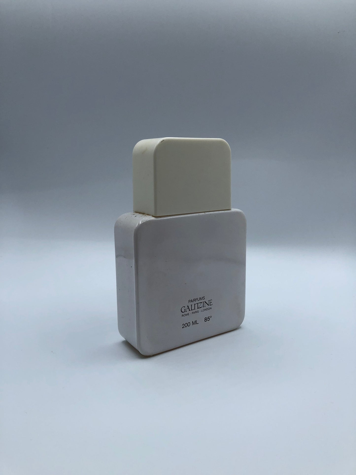 Galitzine Mon Homme di Galitzine Eau de Toilette 200ml - No box Vintage Rare - ParfumVintage